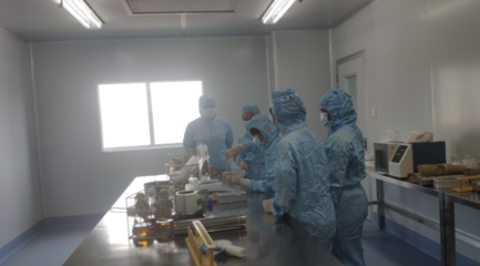 助力企業(yè)減負提質(zhì) 廣西防城港市檢驗檢測中心為食品生產(chǎn)企業(yè)檢驗員開展免費培訓(xùn)